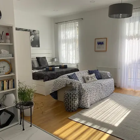 Superb With Ac 40 Sqm Terrace In The Greens Of Buda Centre Apartment