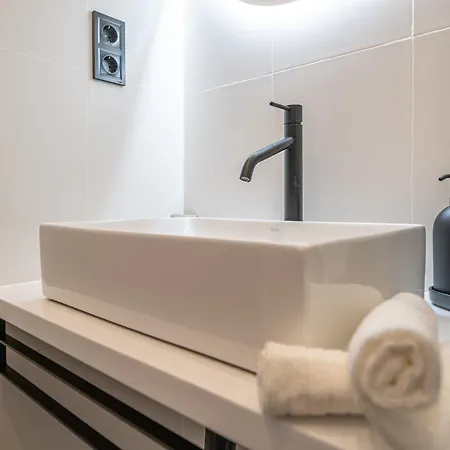Apartment A27- Boutique Apartments, Location By Bqa Budapest