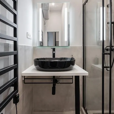Apartment A27- Boutique Apartments, Location By Bqa