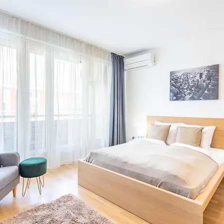 Lotus Origo With Garage Apartament *
