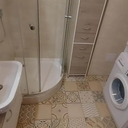 Unique Offer, Two In One! 2 Studio Egyuett *