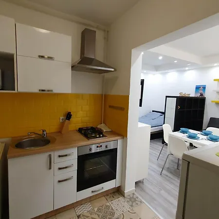 Unique Offer, Two In One! 2 Studio Egyuett Apartment