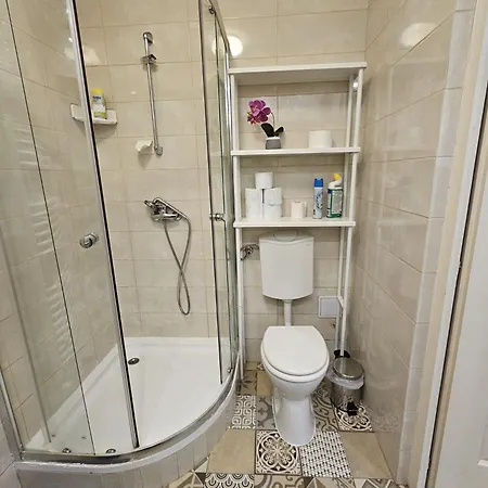 Apartment Unique Offer, Two In One! 2 Studio Egyuett Budapest