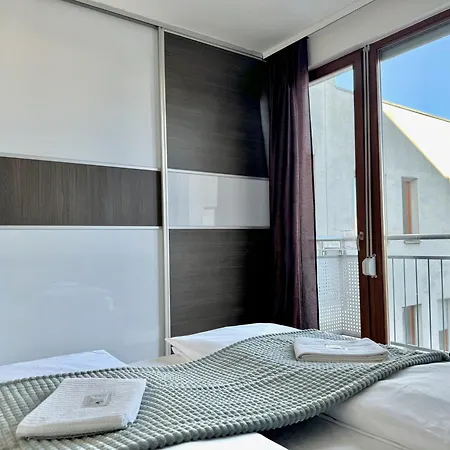 Premium By Hi5- Cp With Free Parking Budapest