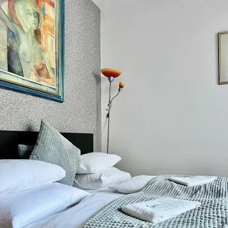 Premium By Hi5- Cp With Free Parking * Budapest