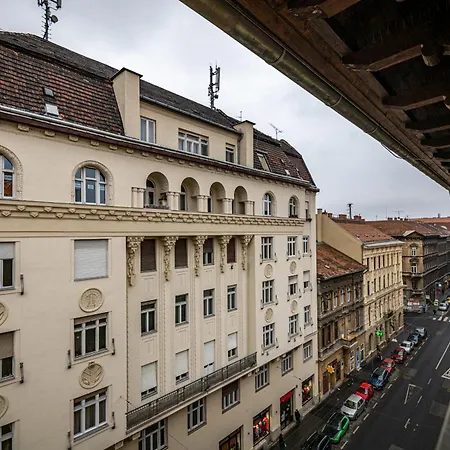 Luxury Tropical At * Budapest