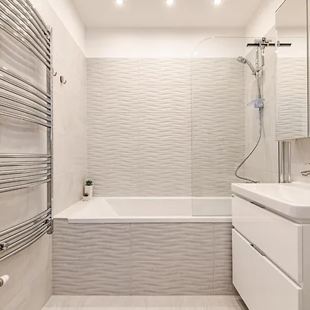 Luxury Tropical At Apartment *