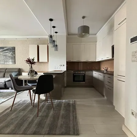 Corvin Dori Apartment *