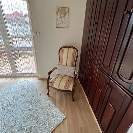 Apartment Kiraly Csaladi Apartman- Royal Family #freegarage Budapest