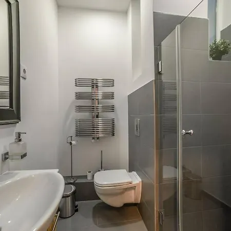 4 Seasons Of Love - Luxury 3-bedroom City * Budapest