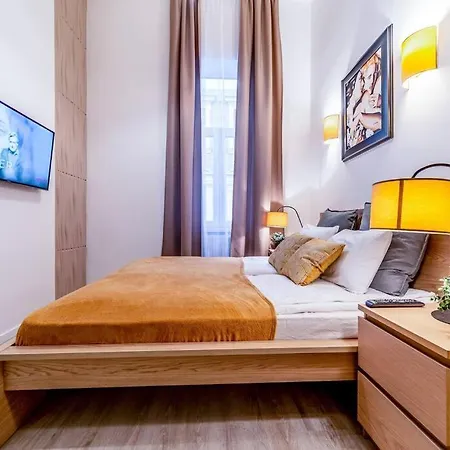 4 Seasons Of Love - Luxury 3-bedroom City * Budapest