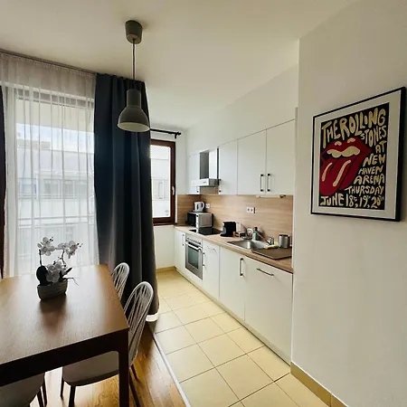 Bp-est Cp Apartment Budapest