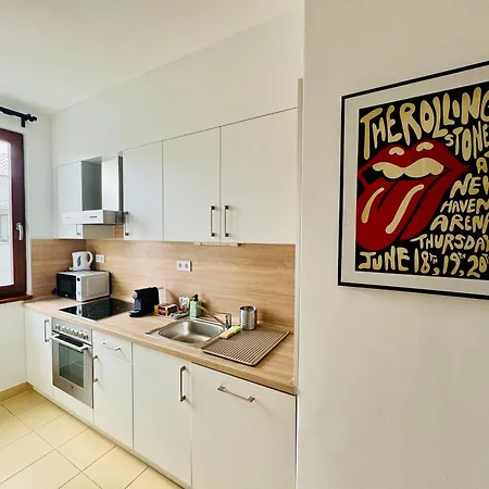 Bp-est Cp Apartment Budapest