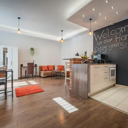 Design @ Rumbach Apartamento *