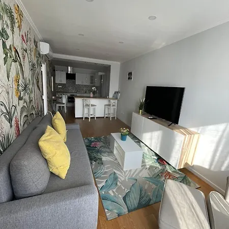 Boutique R52-5 #2bedroom #view #freeparking Apartmán