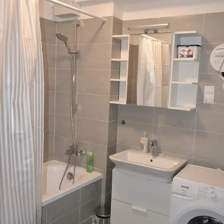 Maria's Family With Parking Apartman Budapest