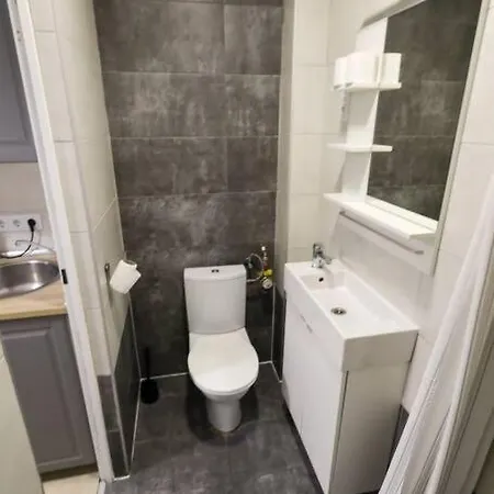 Pest-port Room-6 Private Apartment Budapest