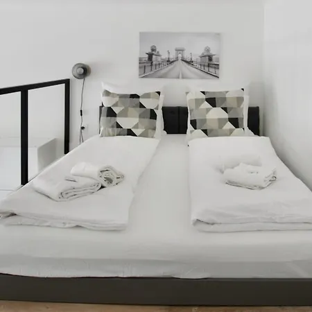 Premium By Hi5- Brody Street Apartment