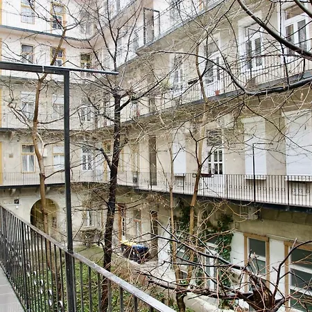 Premium By Hi5- Brody Street Budapest