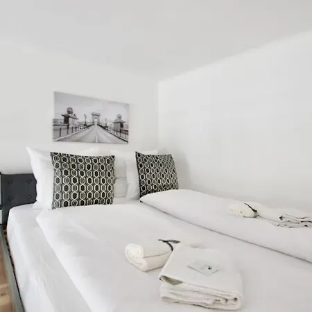 Premium By Hi5- Brody Street Apartment