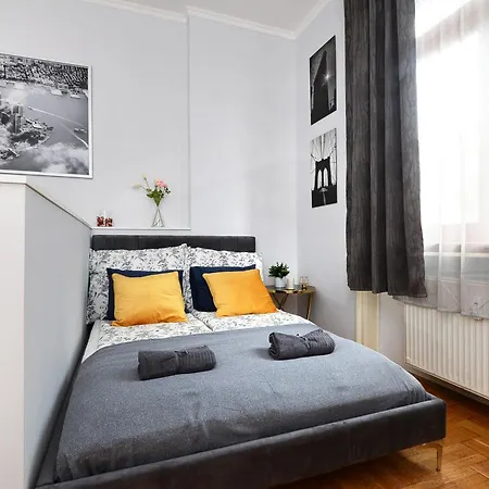 Luxury R162 Appartement