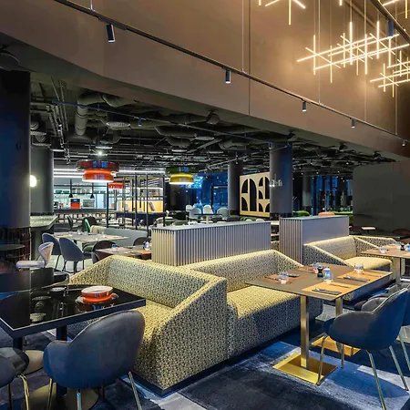 ホテル Ibis Stadium 3*