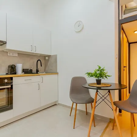 Eszter's Cozy * Budapest