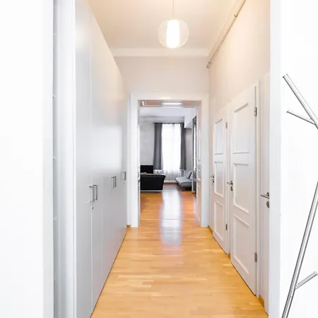 Apartment Luxury With Spacious Livingroom At Opera House
