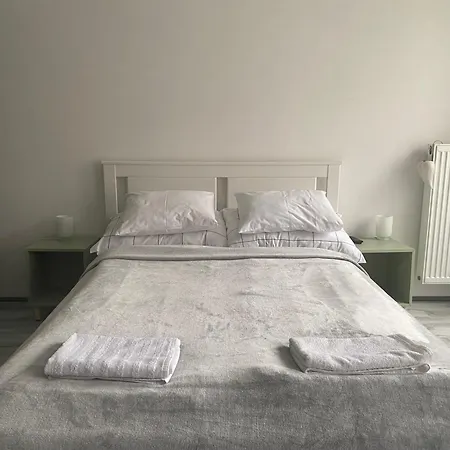 Apartment Marton With Free Parking