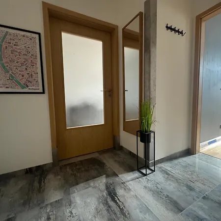 Bp-est Cp Apartment