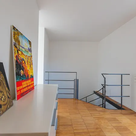 Modern Penthouse Private Terrace Jacuzzi Apartment Budapest