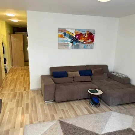 Luxury Cordia With Free Parking Apartment
