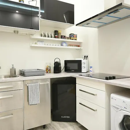 Apartment Semmihome Semmelweis Street