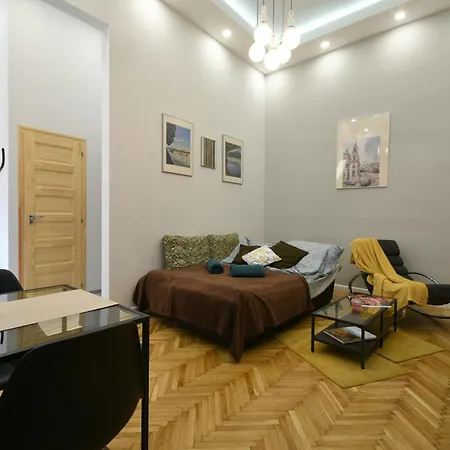 Apartment Semmihome Semmelweis Street *