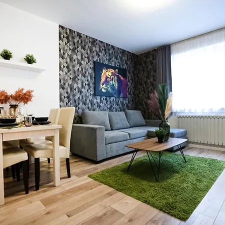 Apartment Happy Tiger Premium