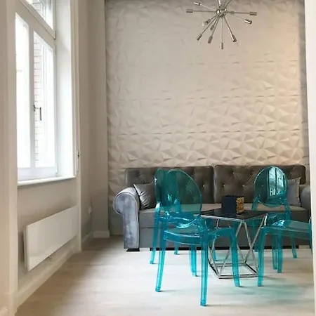 Stylish Near The River Apartment Budapest