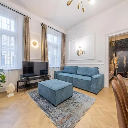 Appartement Sass Glamour Next To St Stephen Basilica S1 *