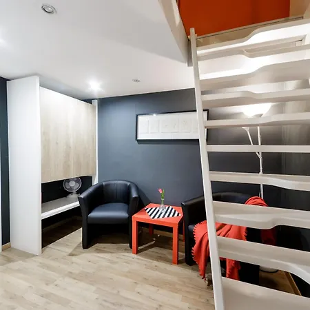 Apartment Prime Location Stylish Flats *