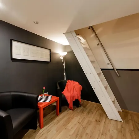 Apartment Prime Location Stylish Flats