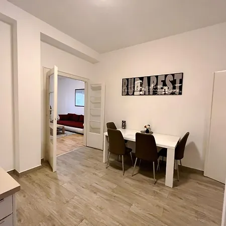 Boutique Family In The Heart Of City Apartamento Budapest