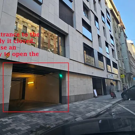 Apartment Dn W&w *