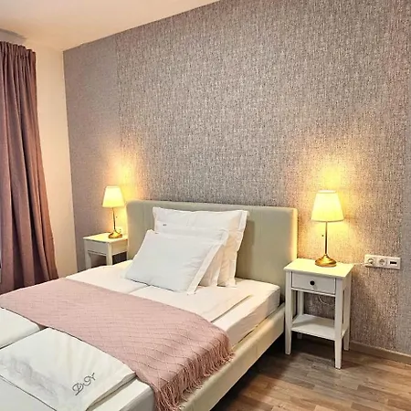 Dn W&w Budapest