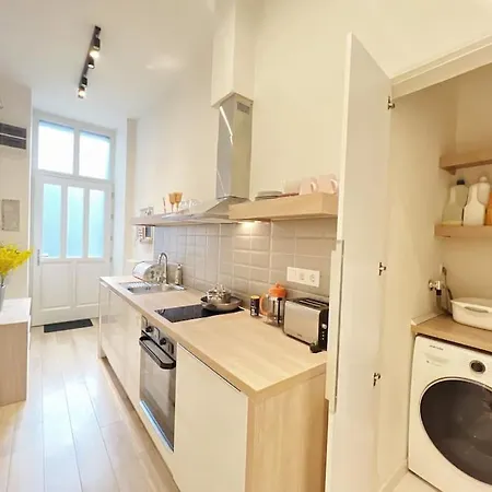 Apartment Downtown Deak-2bedrooms Big Cozy