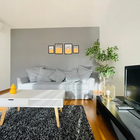 Apartment Bp-est Cp Budapest