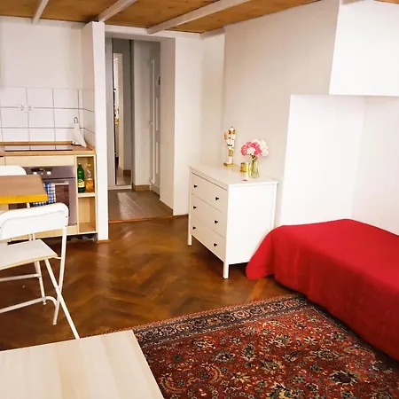 Cozy In Near Ruined Bars Appartement Budapest