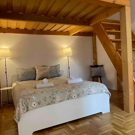 Apartment Knezits Spacious Ac Terrace Free Parking Budapest