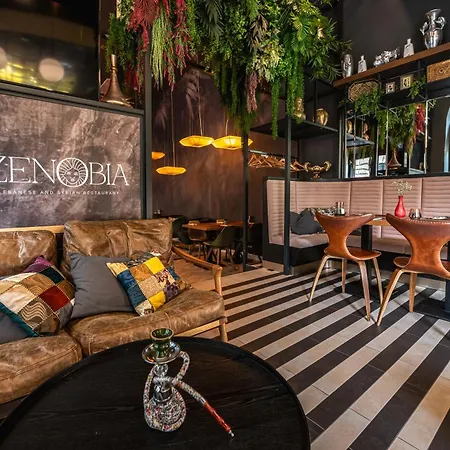 Moments By Continental Group Hotel