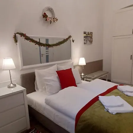 Palace2 Apartment