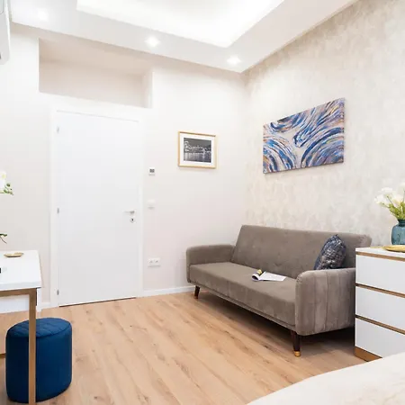 Amethyst - Acacia 2 Bedroom Budapesta