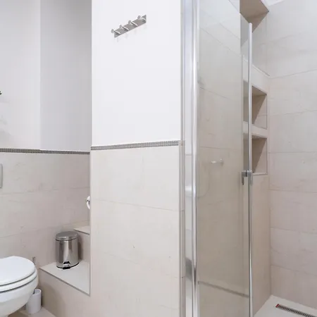 Amethyst - Acacia 2 Bedroom Apartament Budapesta